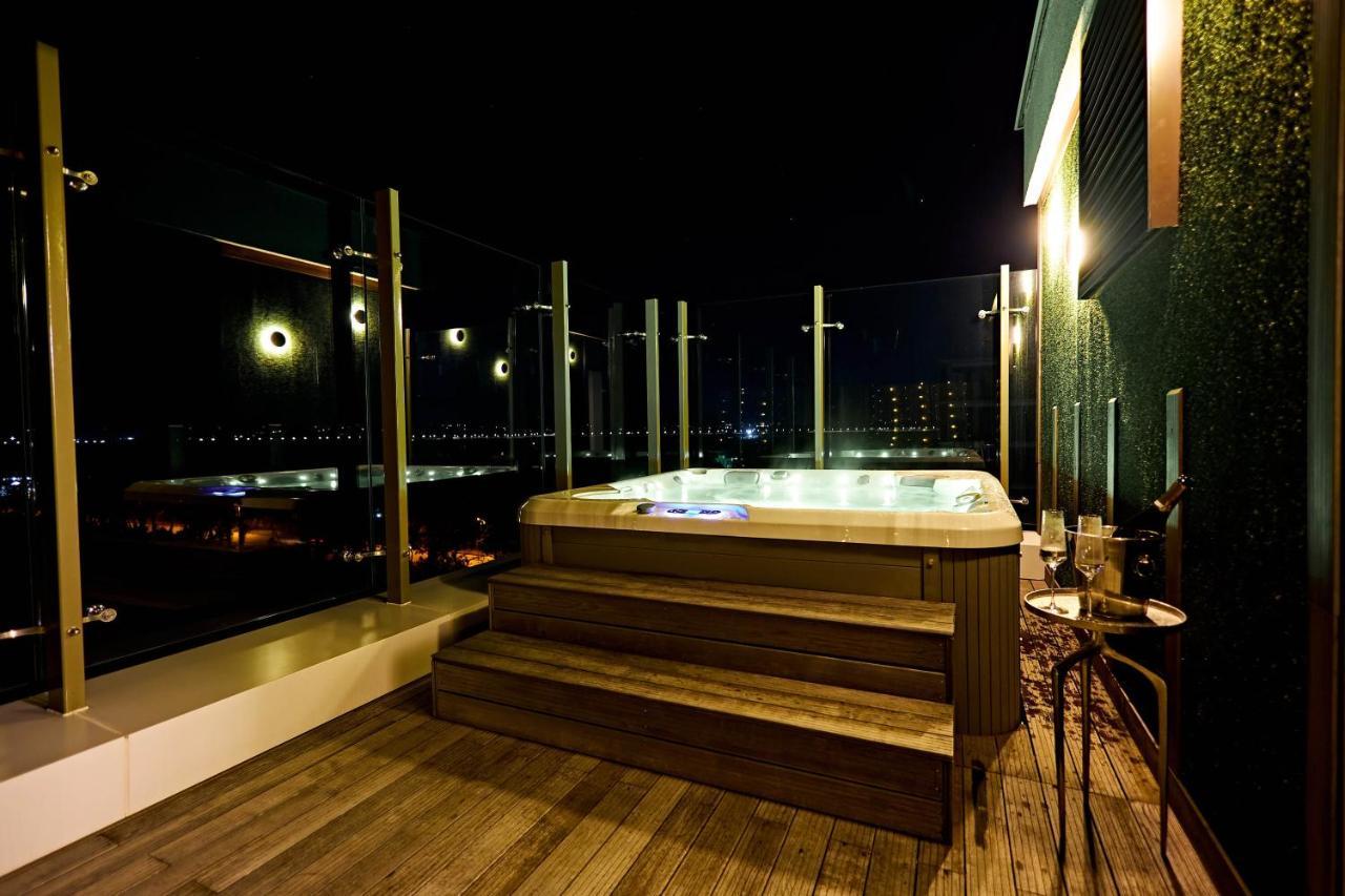 Miramare Magnetic Beach Hotel Kobuleti Exterior photo